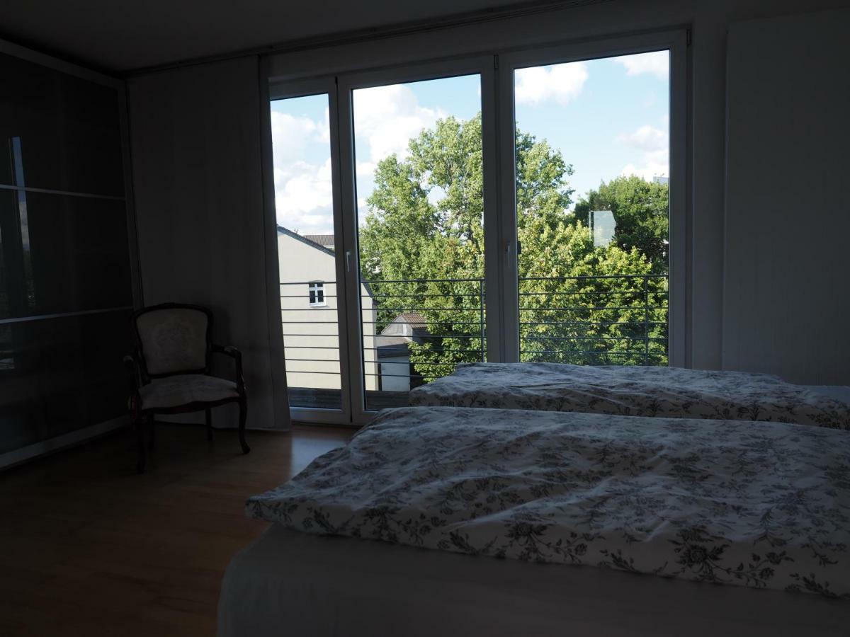 B8 - Just A Private Privatunterkunft Düsseldorf