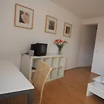 B8 - Just A Private Accommodation * Dusseldorf