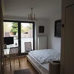 Homestay B8 - Just A Private Accommodation Dusseldorf