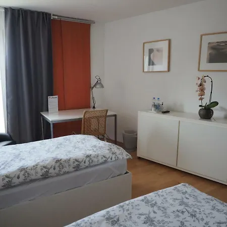 B8 - Just A Private Accommodatie bij particulieren Düsseldorf
