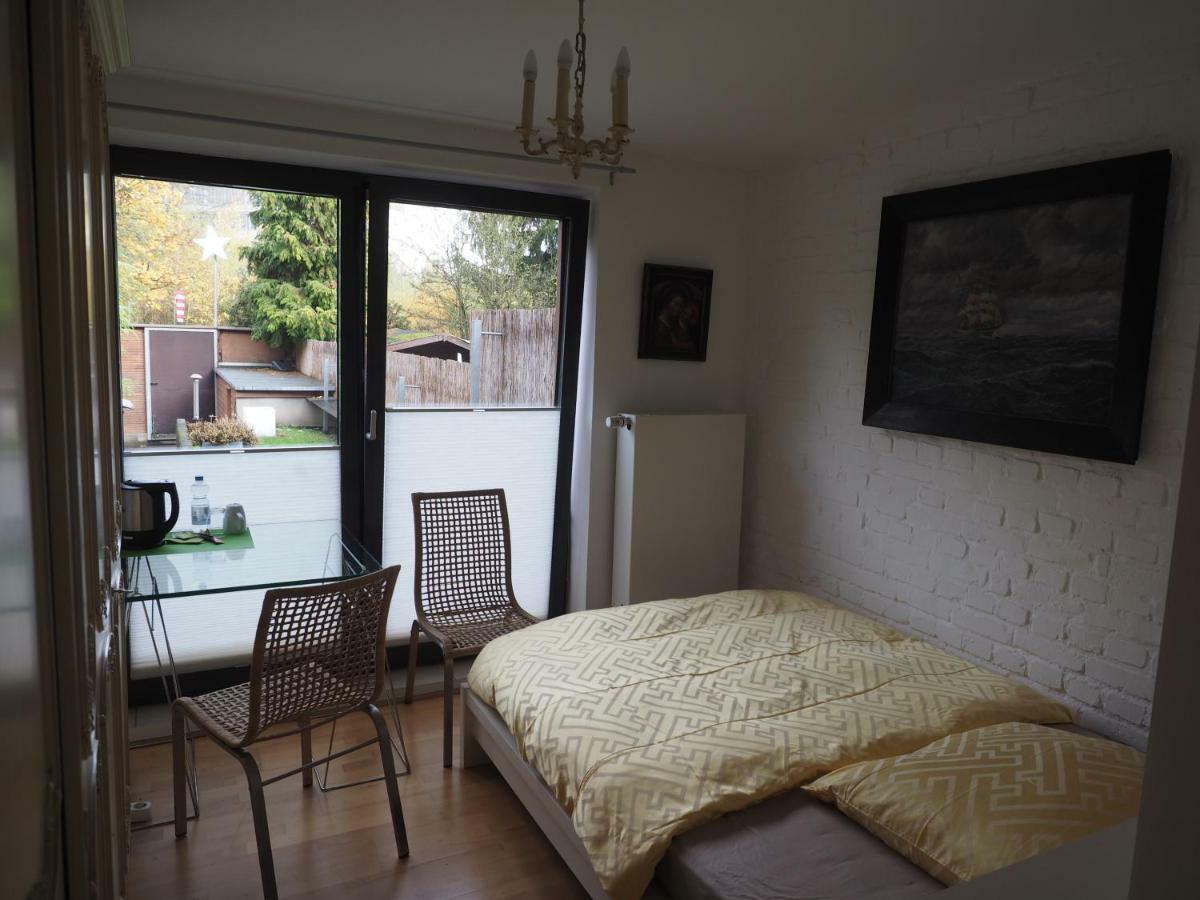 B8 - Just A Private Privatunterkunft Düsseldorf