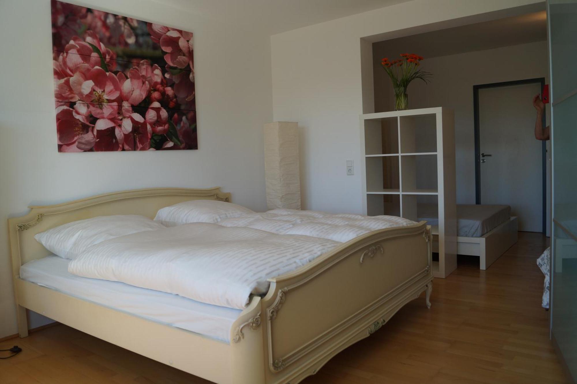 B8 - Just A Private Accommodation Dusseldorf