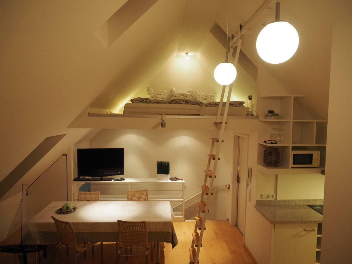 B8 - Just A Private Accommodation Homestay *